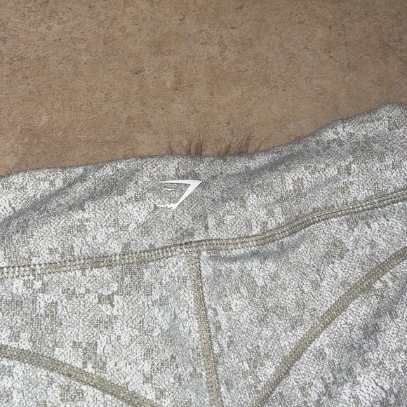 Gymshark Fleur Textured Leggings - Picture 9 of 12